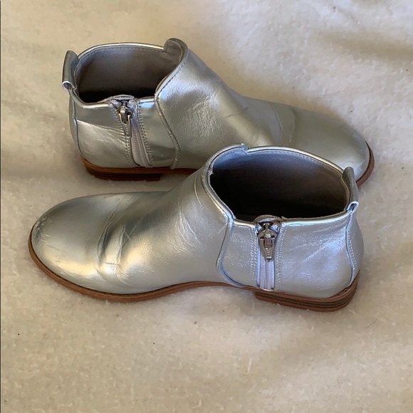 ZARA SILVER ANKLE BOOTS - Picture 2 of 5